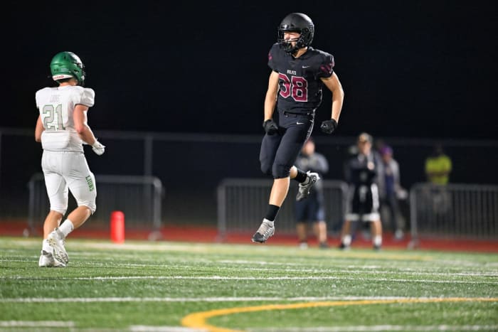 West Linn Tualatin football Oregon October 7 2022 Leon Neuschwander 50